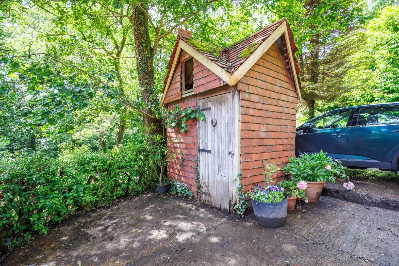 Esgaroth Parc, Llantrisant, Pontyclun CF72 8LQ